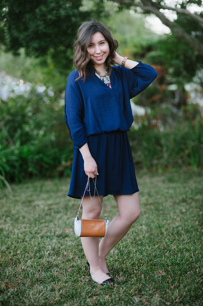 zara dress with crossover collar, pour la victoire elie, inpink geo tortoiseshell earrings, holiday look, navy holiday outfit, dropped waist dress