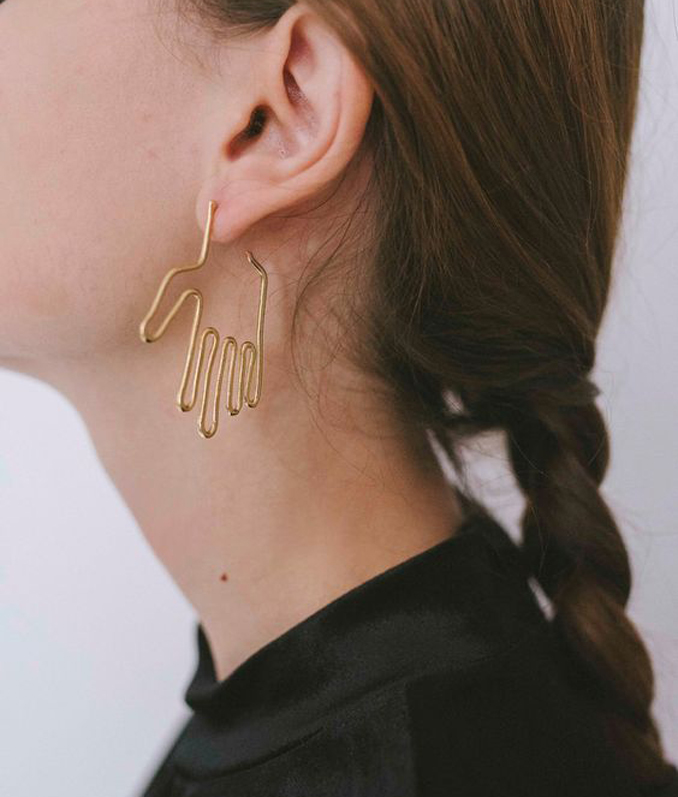 ReadyTwoWear: wire hand earrings