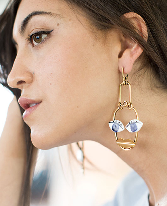 ReadyTwoWear: face earrings 