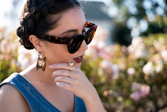 Sculptural hoop earrings, Celine Caty sunglasses